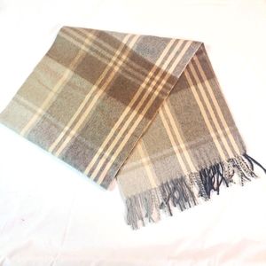 Cashmere scarf